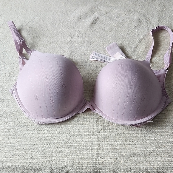 Victoria's Secret Other - Victoria's Secret Light Purple Bra